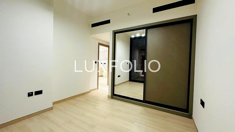 Fully Furnished | New Fit Out | 12 cheques63779603121410113