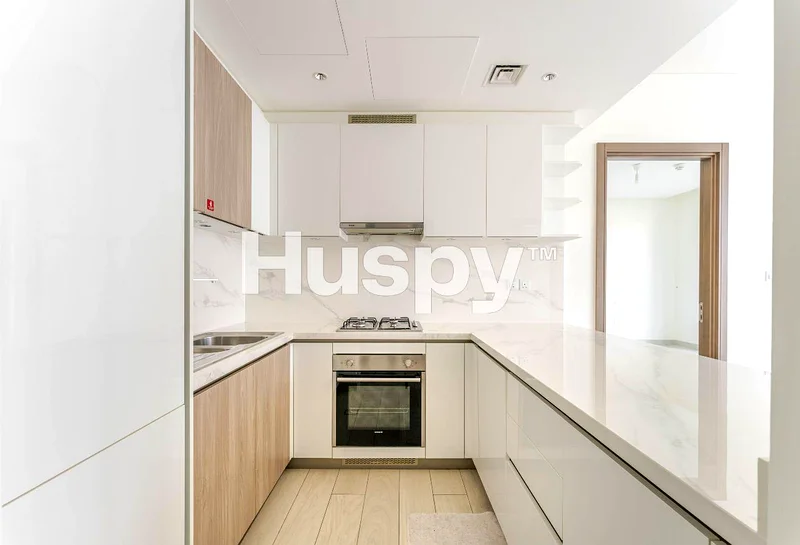 Vacant | Community View | Spacious63756383876866112