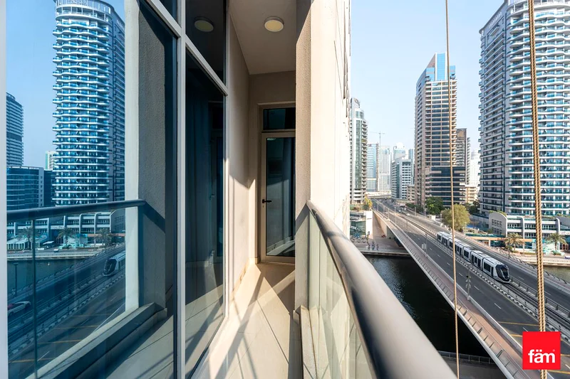 Upgraded unit | furnished | Open view64039043395843110
