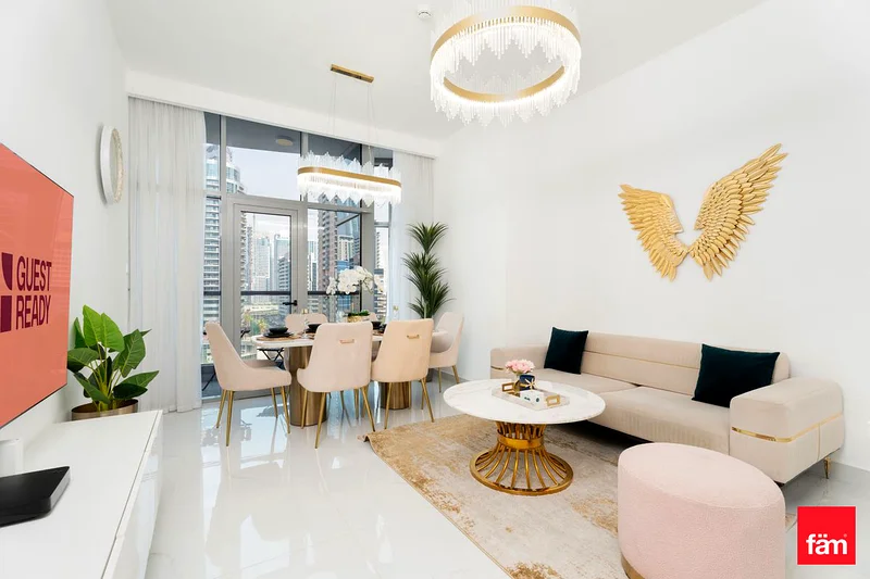 Upgraded unit | furnished | Open view64039043395843111