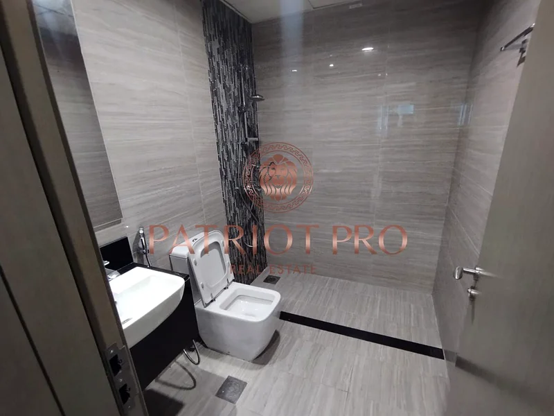 تخطيط كبير I تصميم عصري I مبنى للعوائل63786429553281114