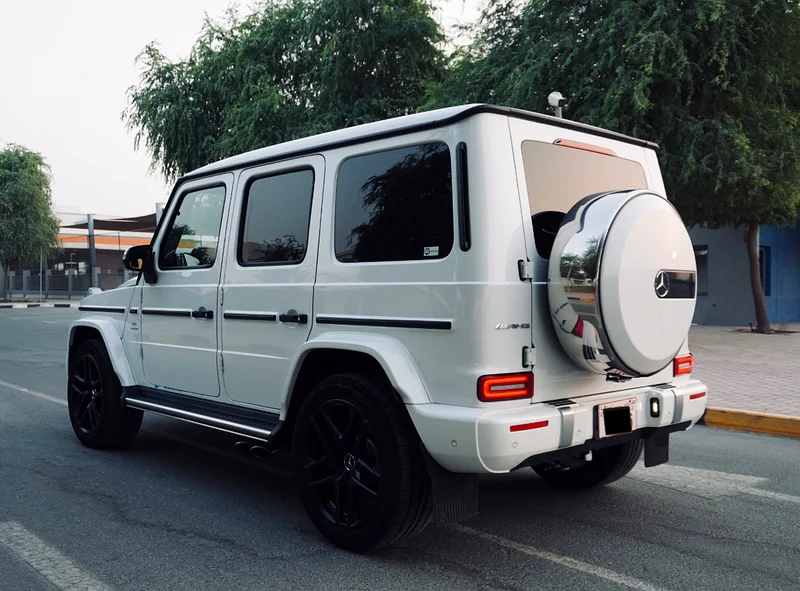 Special Blue Interior | G 63 AMG | Low Km | G Manufaktur63613738087427112