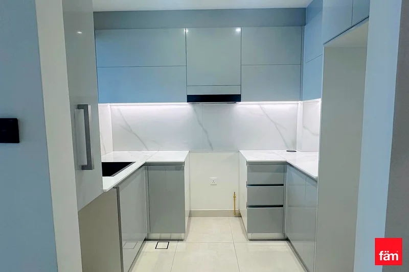 Low floor | Unfurnished |Market price63740102731649114