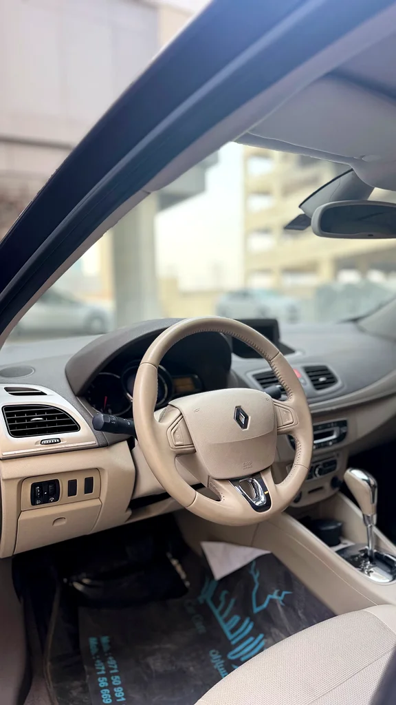 Renault fluence gcc63613733830658112