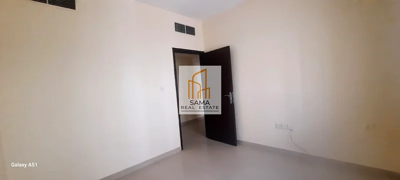 BIG OFFER 1BHK CLOSE HALL WITH CENTRAL AC ONLY 27K63612103122051112