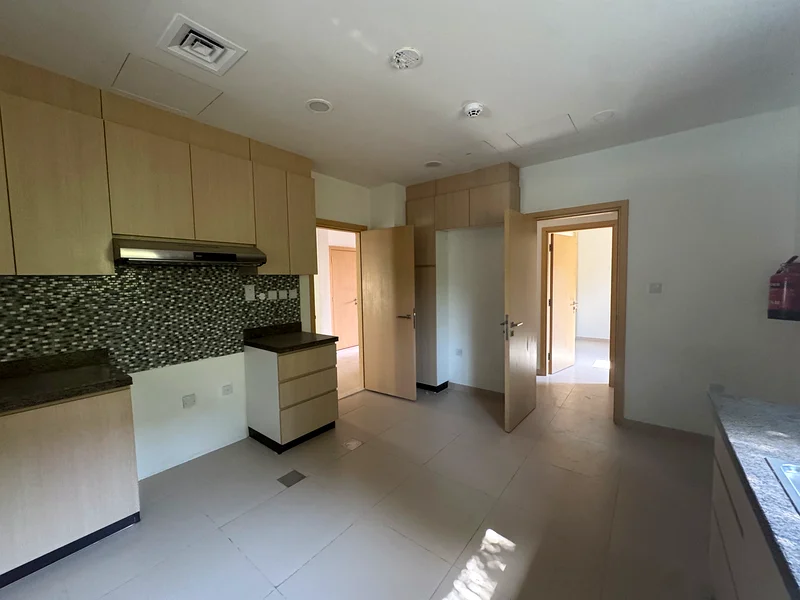 Stand alone|Corner unit|Large plot|Landscaped63735585001730111