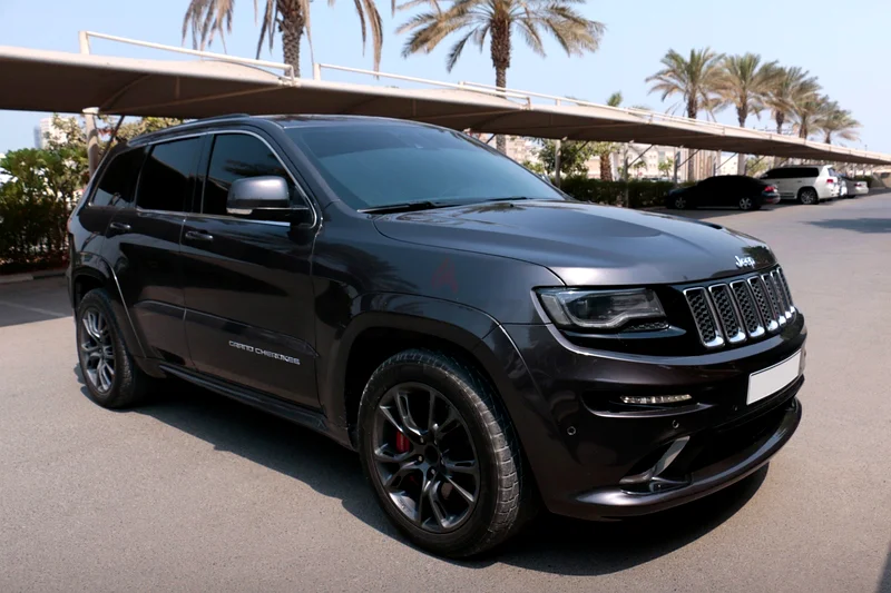 Jeep Grand Cherokee SRT 6.463612071344770111