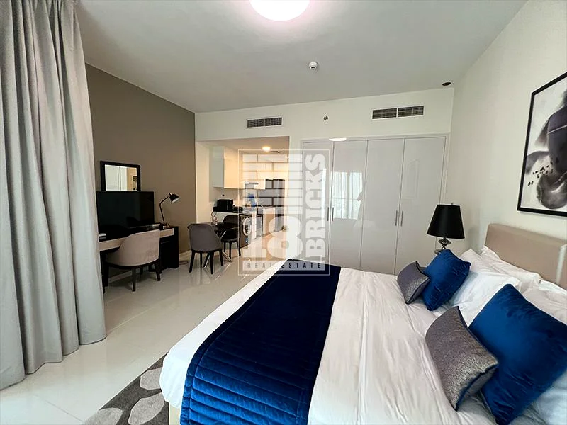 Fully Furnished | High Floor | 2 Balconies with DAMAC Community, Park & Pool Views64005978947075110