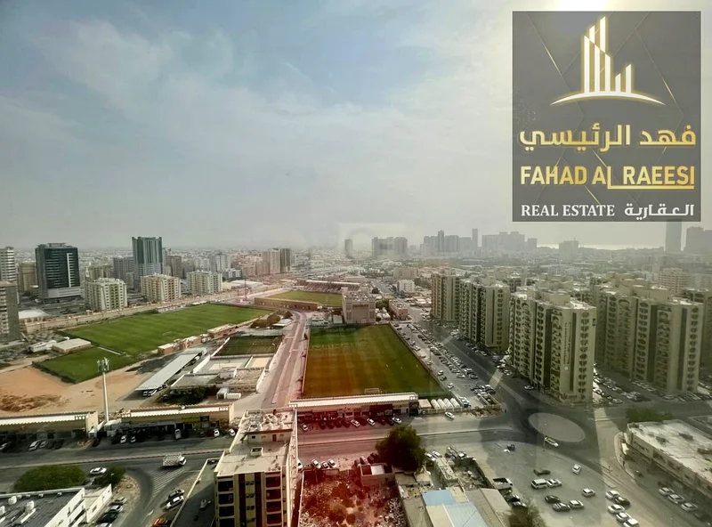 ستوديو محول مع إطلالة ومساحة وقوف سيارات - 275 ألف درهم63869924475138110