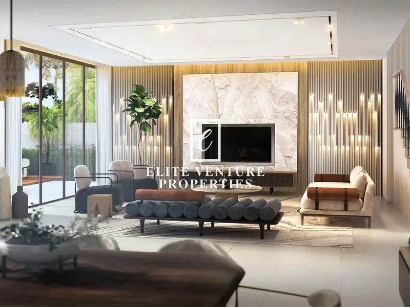 Serene Garden View | Prime Corner Unit63956856264577112