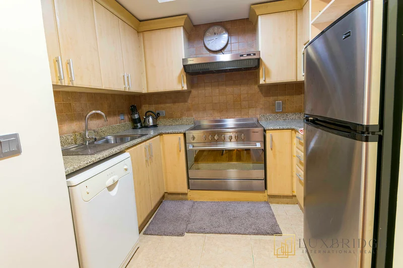 Vacant | Beach Access | Partially furnished63753253682307112