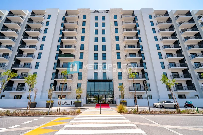 Canal View | Corner 3BR+Maids | Fully Furnished63848921273859110