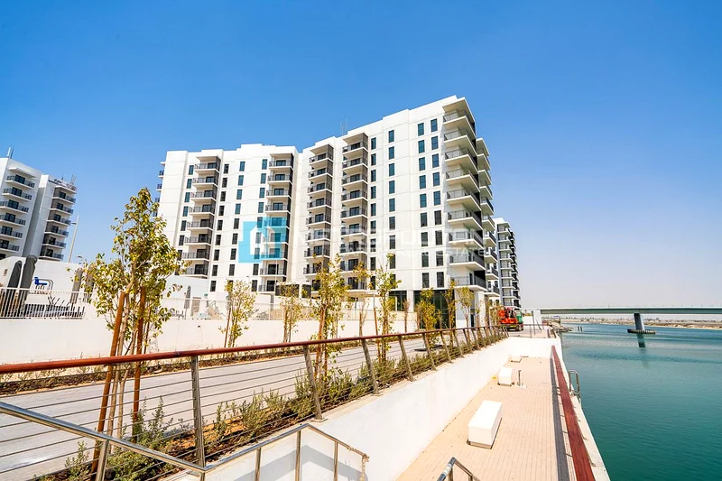 Canal View | Corner 3BR+Maids | Fully Furnished63848921273859112