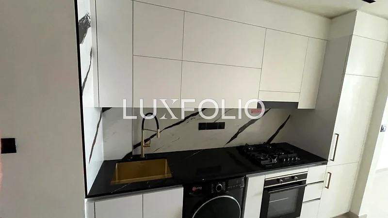 الطابق العلوي | برج مطلوب بشدة | جاكوزي63793383398273114