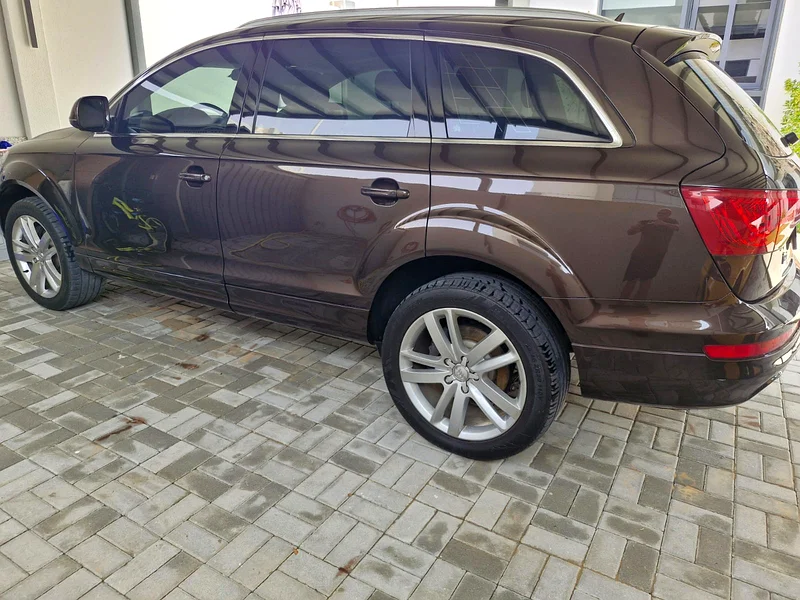 Audi Q7 GCC63612080302211114