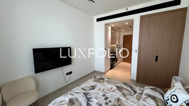 FULLY FURNISHED STUDIO | BALCONY | MOVE-IN READY63785900750209112