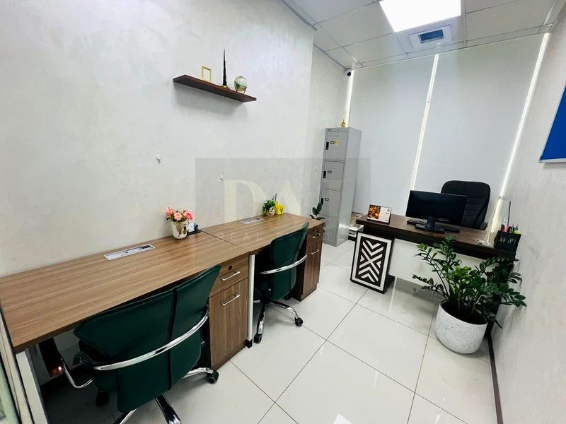 Beautiful Office | Free Utilities | Bank Account Assistance |63618314882434112