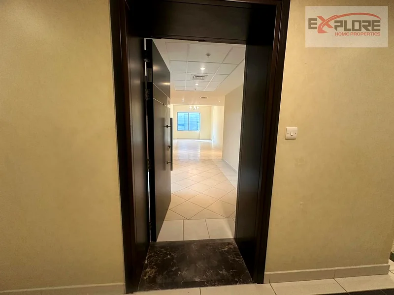 PRIME LOCATIOM | VACANT | APPARTMENT |63745562498819111