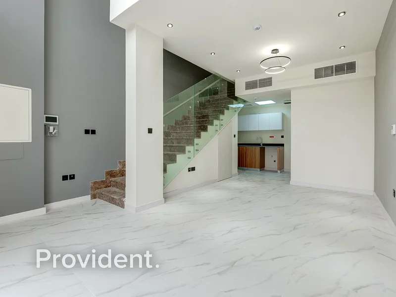 Prime Location | Facing Street | Ready to move63735956502658110