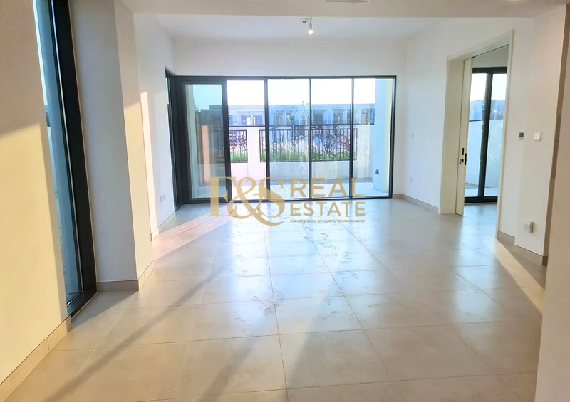 Pool & Park View | Corner unit | Brand New | Great Community63950329559425112