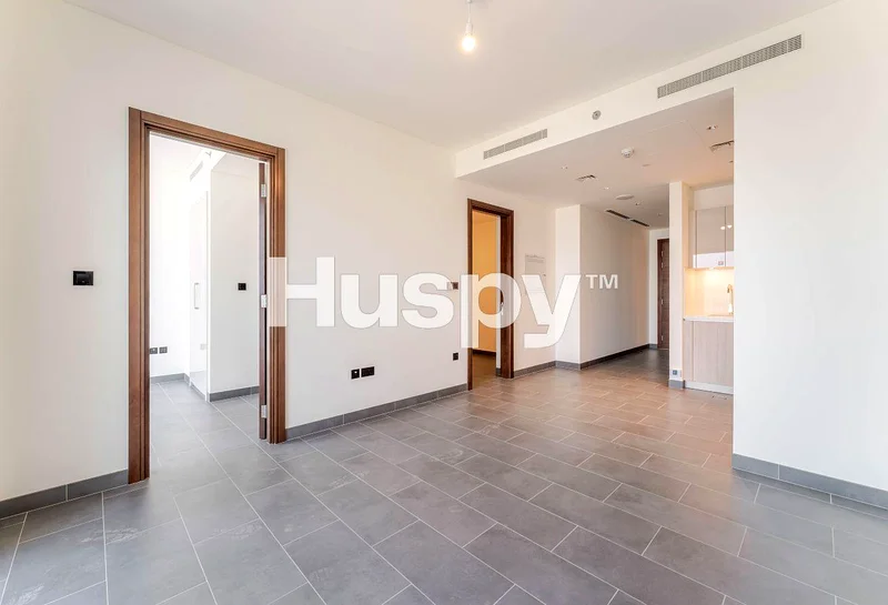 Downtown Skyline View | Plus Study | High Floor63759364571651113