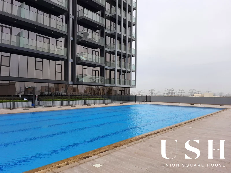 Open View Living Room towards Marina | High Floor | Vacant63780134332289111