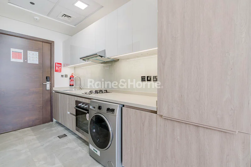 فيوت | مدرسة جيمس فاوندر سكول المفروشة63915585578883113