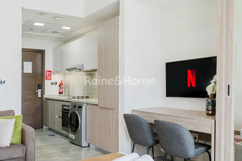 فيوت | مدرسة جيمس فاوندر سكول المفروشة63915585578883112