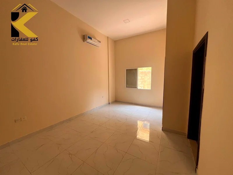 ستوديو أنيق بتصميم واسع ومطبخ منفصل بالقرب من الطريق الرئيسي63722074821507114