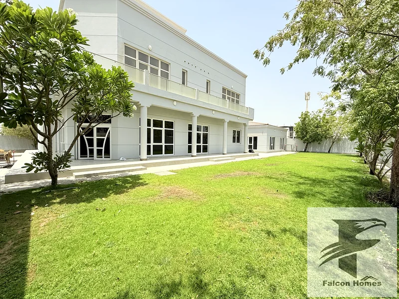 Well Maintained | 7BR Villa | Private Garden63808872235907113