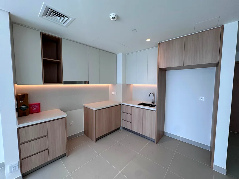 SPACIOUS | 2-BHK WITH BURJ KHALIFA VIEW63760126881794111