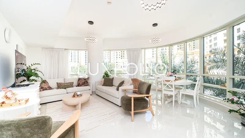 Exclusive | VOT | Low Floor | Upgraded64036737255809110