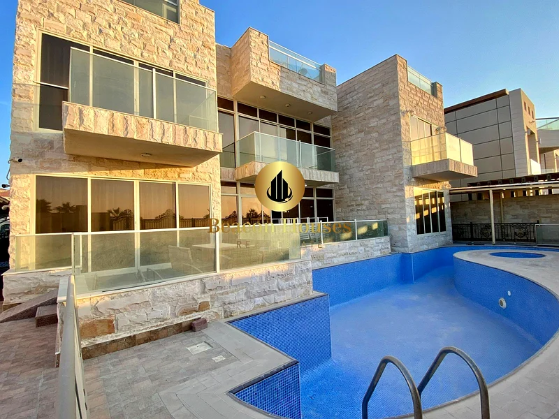 Exclusive Beach-Facing Villa | 6,400 SqFt | Jumeirah 3 | AED 35M63927704525059111