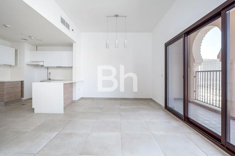Plaza View | High Floor | Available October 202563728068784641113
