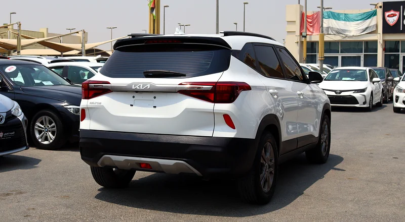 كيا سيلتوس 2023 خليجى حاله ممتازه ممشى 71000 كم محرك 1.6L سعر 65000 درهم  GCC in excellent condition63612077625987114