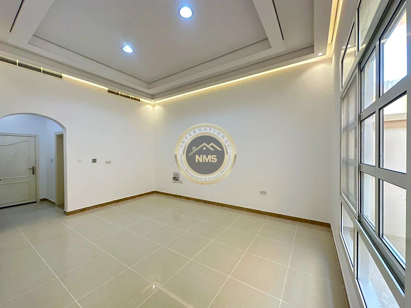 Deluxe Huge Studio 0% Commission 0%  Bills Tawtheeq Available63612103223169113