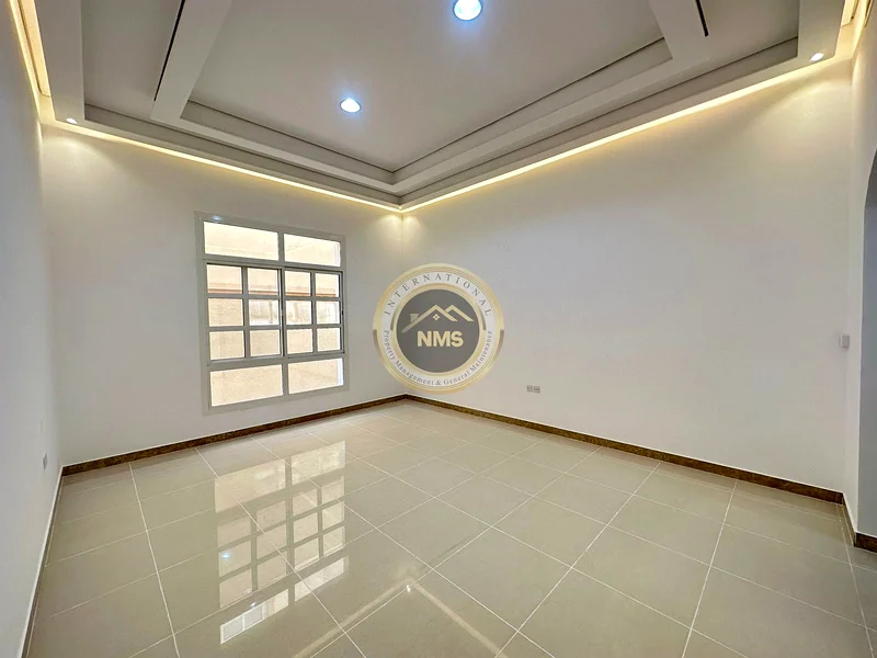 Deluxe Huge Studio 0% Commission 0%  Bills Tawtheeq Available63612103223169114