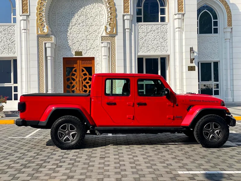 Jeep Gladiator Sand Runner 3.6L | GCC | No Accident | Full Service History63612070566914112