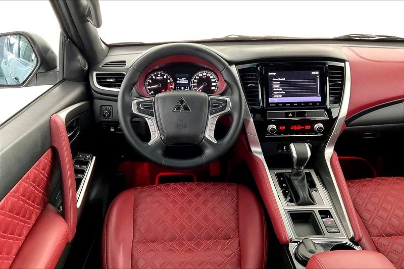 2020 Mitsubishi Montero Sport Signature  • Big Price Drop • Manufacturer warranty till 28-Feb-2025 •63612068173187113