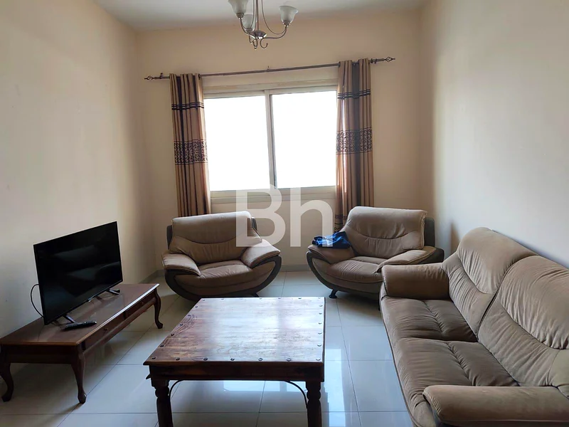 مؤثثة بالكامل | ريزيدنس إيليت 1 | جاهزة للانتقال الفوري63735205945987110