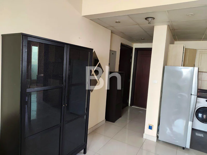 مؤثثة بالكامل | ريزيدنس إيليت 1 | جاهزة للانتقال الفوري63735205945987111
