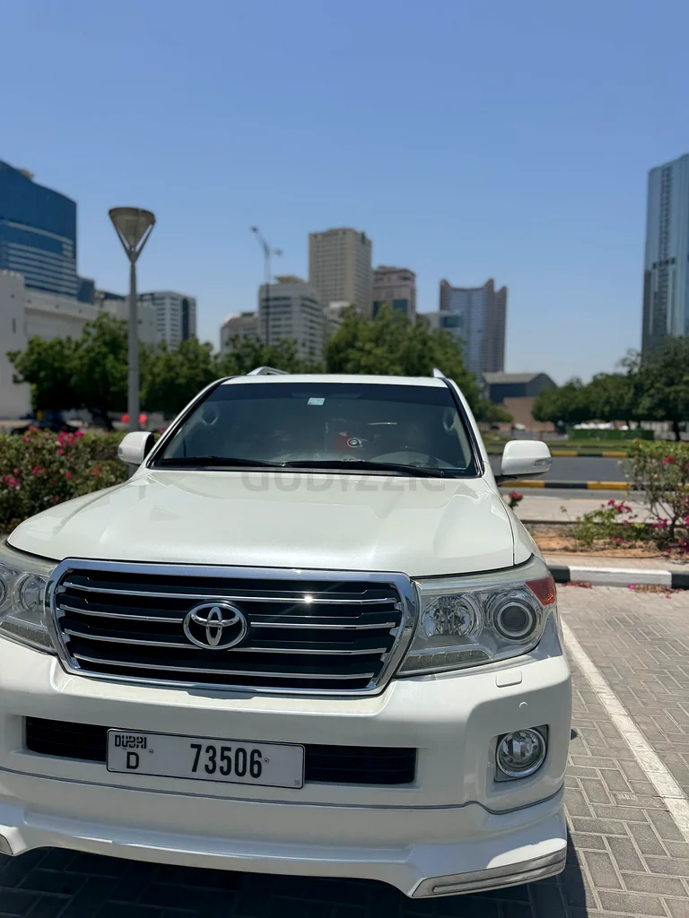 Dubai Diera63699052819074111