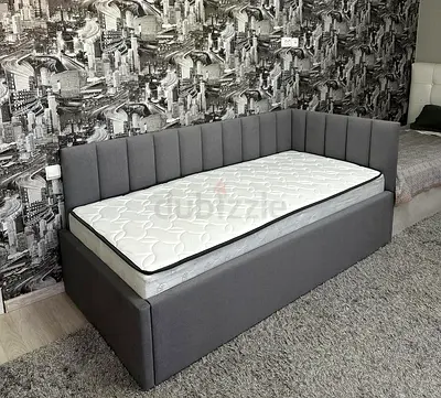 Stylish Gray Upholstered Daybed with Storage