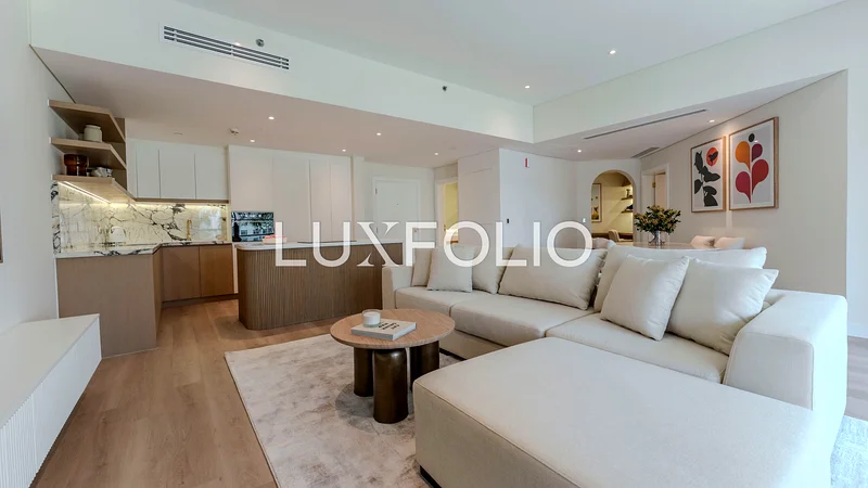 Fully Renovated | Bespoke Design | Turn Key64009548510209110