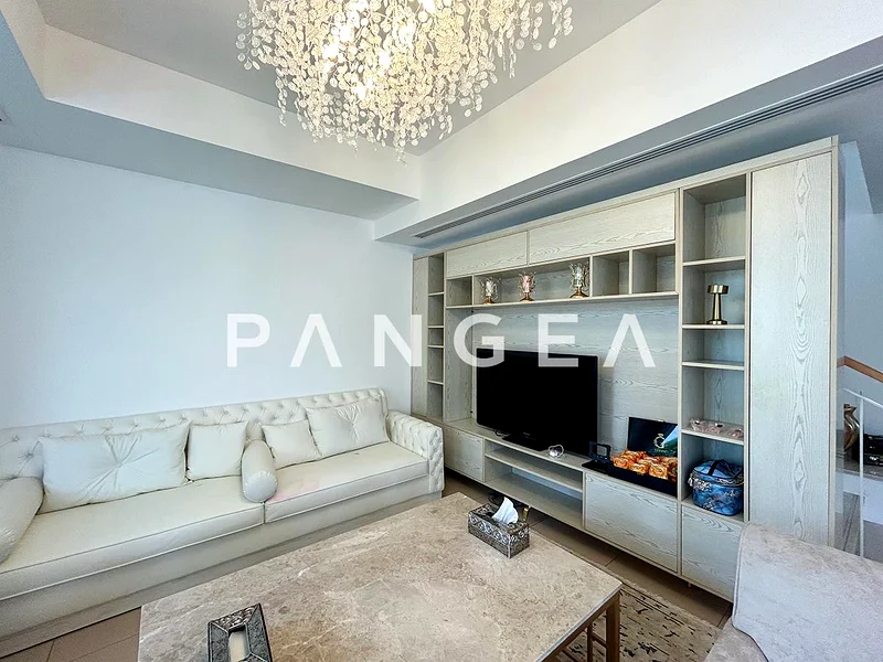 Vacant l Partly Furnished l Corner plot63761238925057114