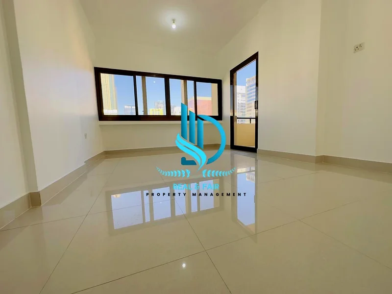 Ready To Move 3 Bedroom with 2 Bathroom with Balcony In Hamdan Street Abu Dhabi.63625130930305113