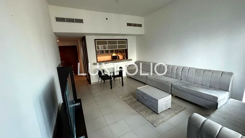 Skyline Views | High floor | Prime location63799764184195111