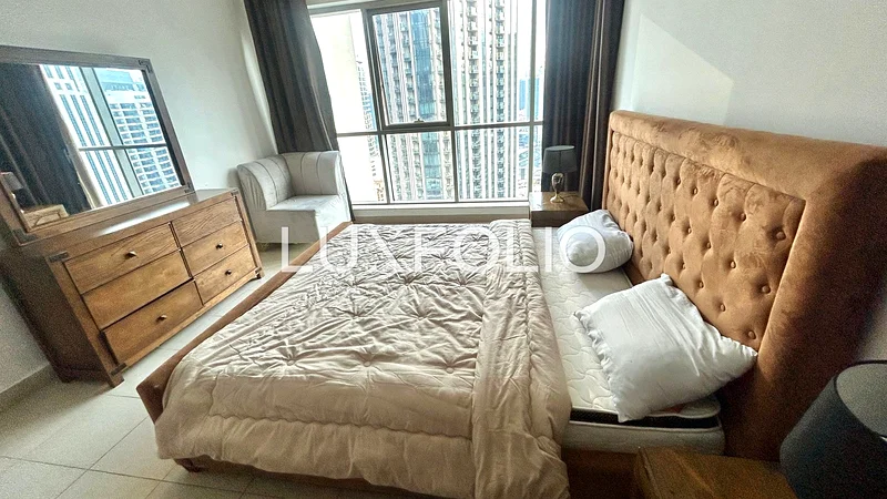 Skyline Views | High floor | Prime location63799764184195114