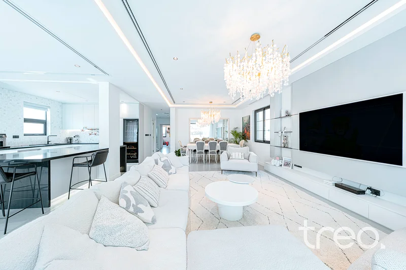 Exclusive | Bespoke Upgrades | Corner Plot63915839893378114