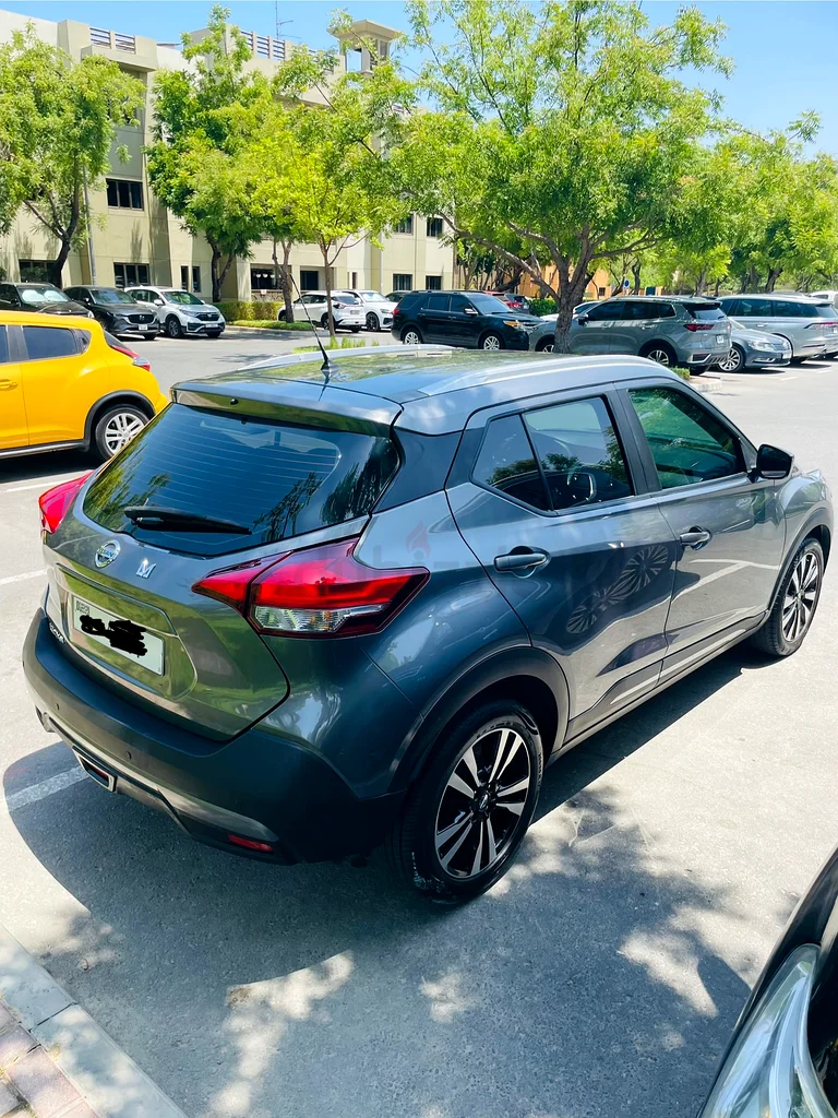 Nissan Kicks SV 2019 GCC Mint Condition63612796945666113